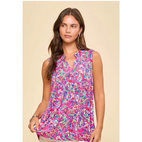 Dear Scarlett Tops - Dear Scarlett Lizzy Tank Top in Pink paisley pattern